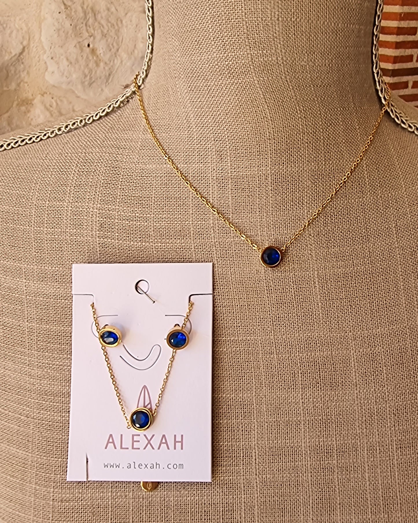 Conjunto colgante pulsera y pendientes