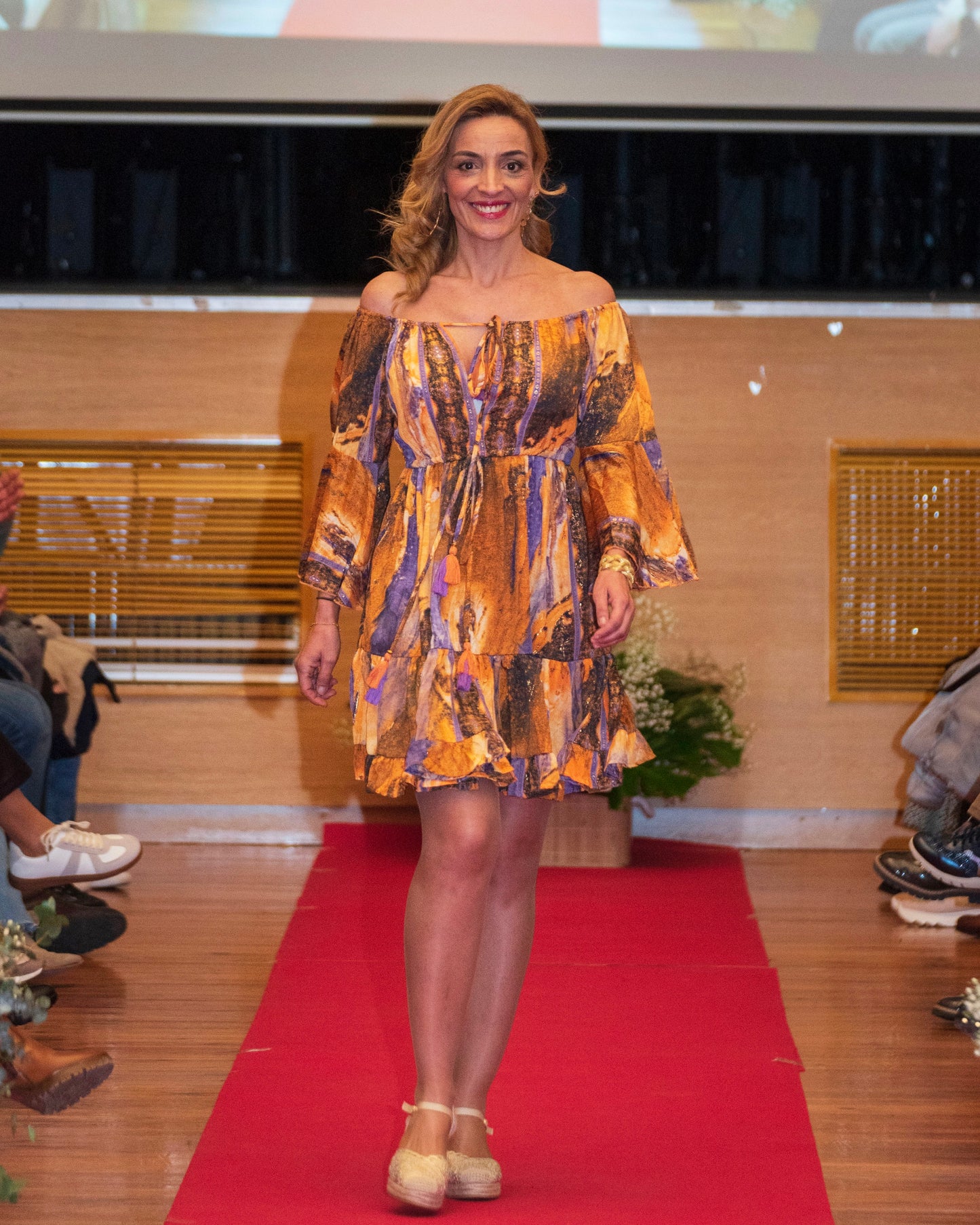 vestido de seda con manga