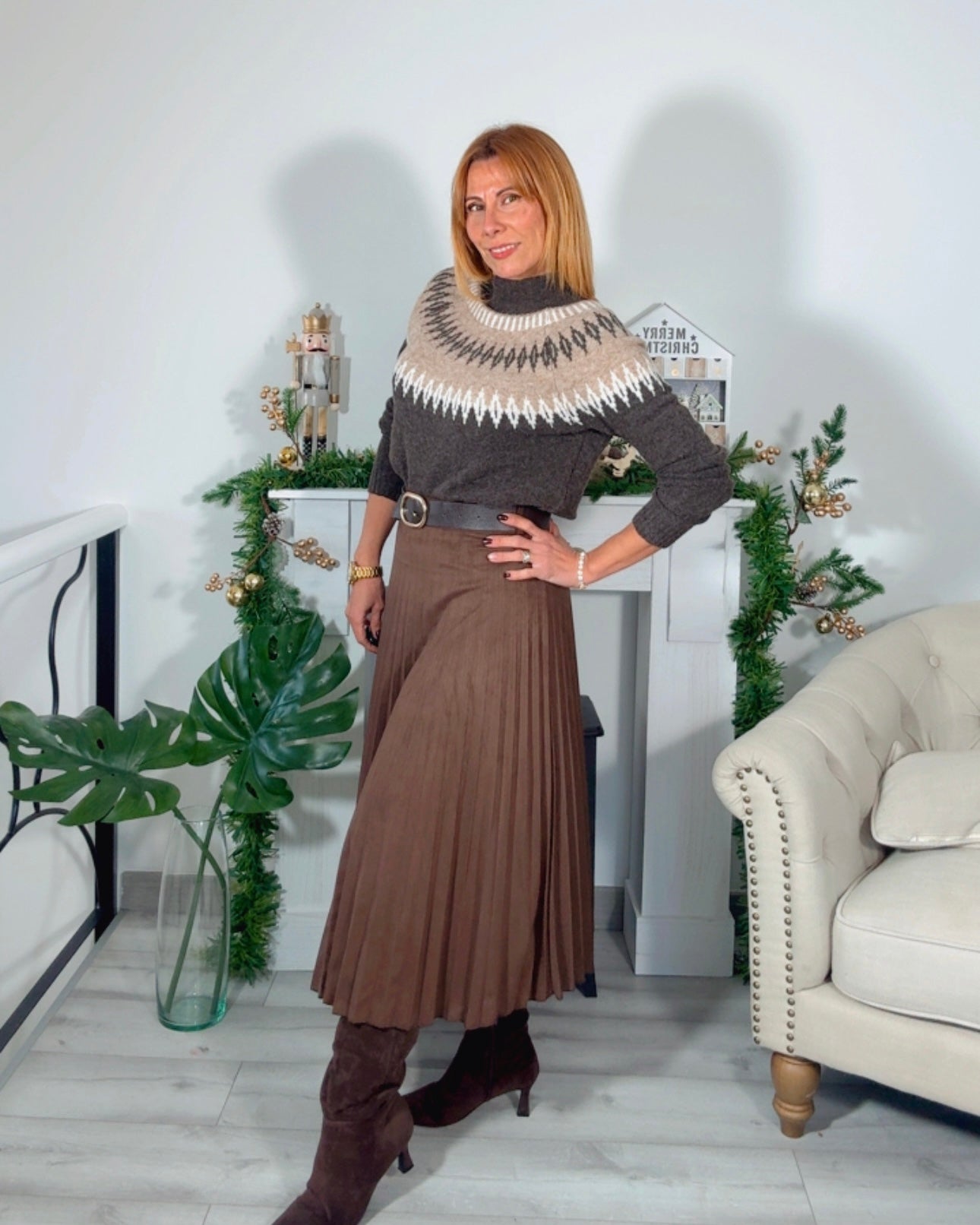 Falda antelina chocolate tablas