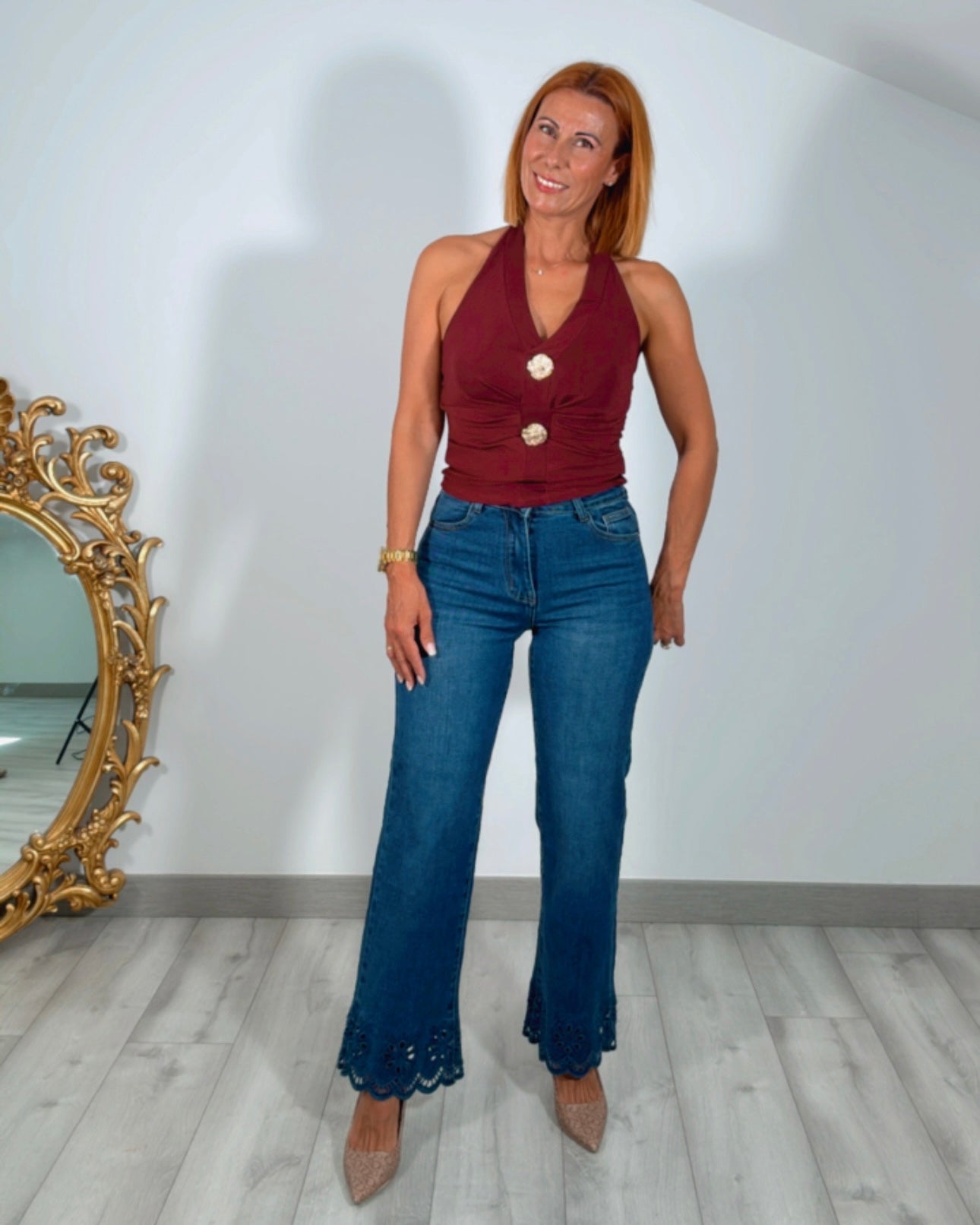 Jeans bajo troquelado