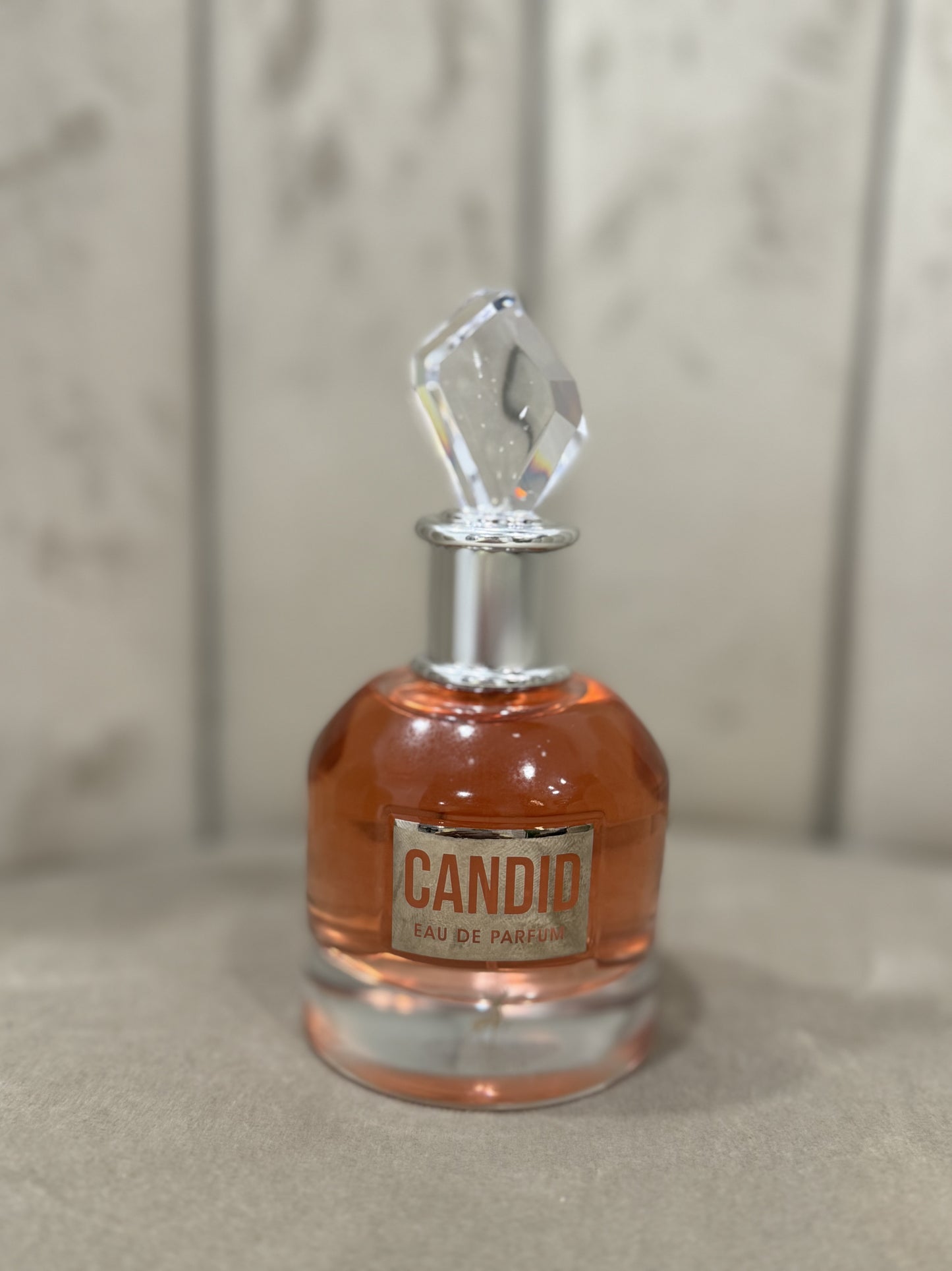 Perfume Candid