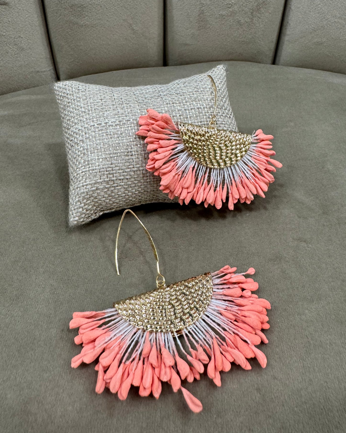 Pendiente coral abanico