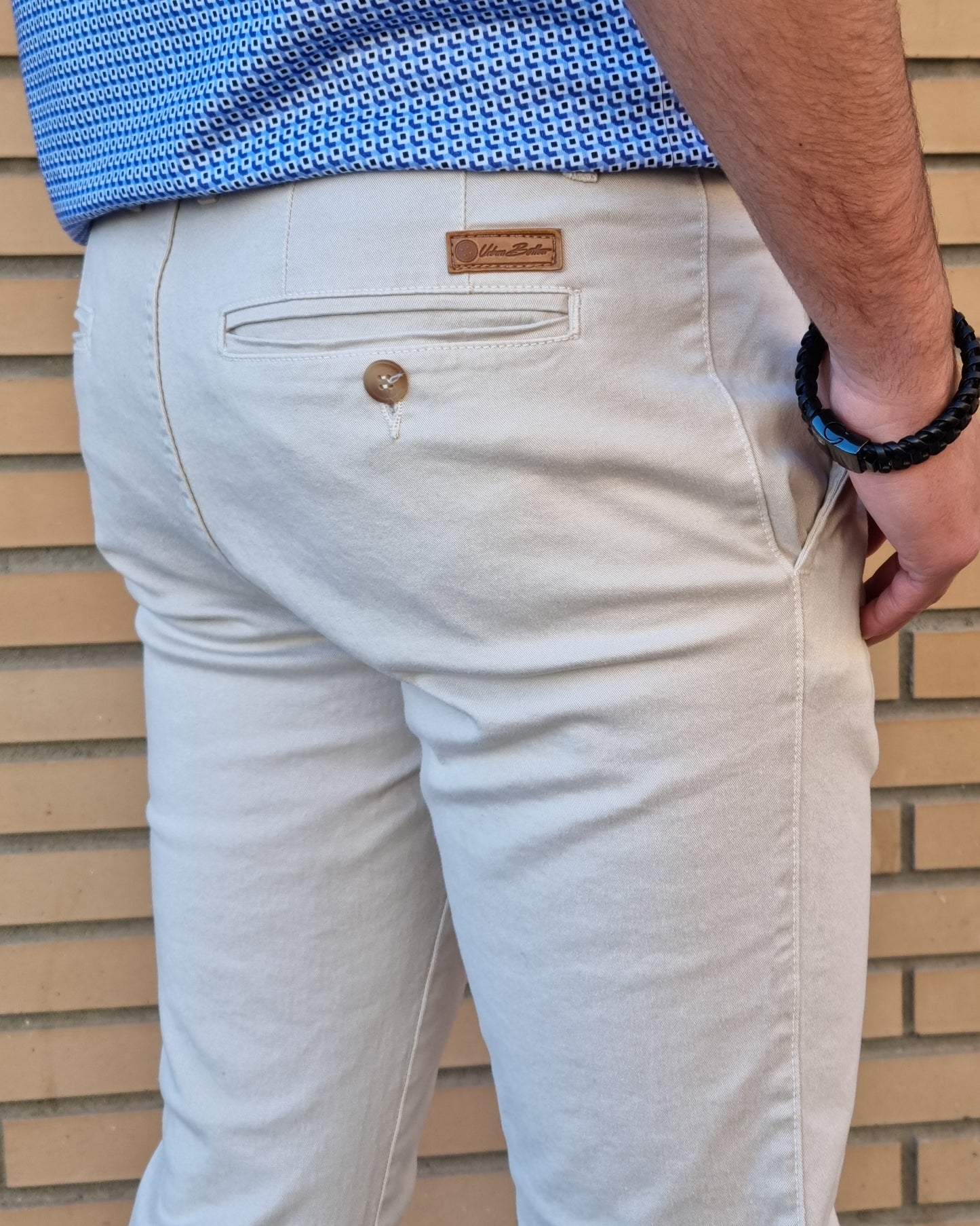 Chino Urban Button Arena