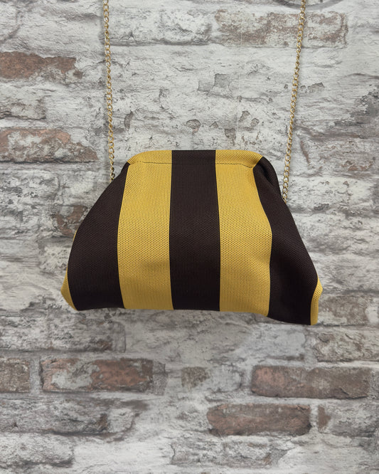 Clutch rayas anchas mostaza