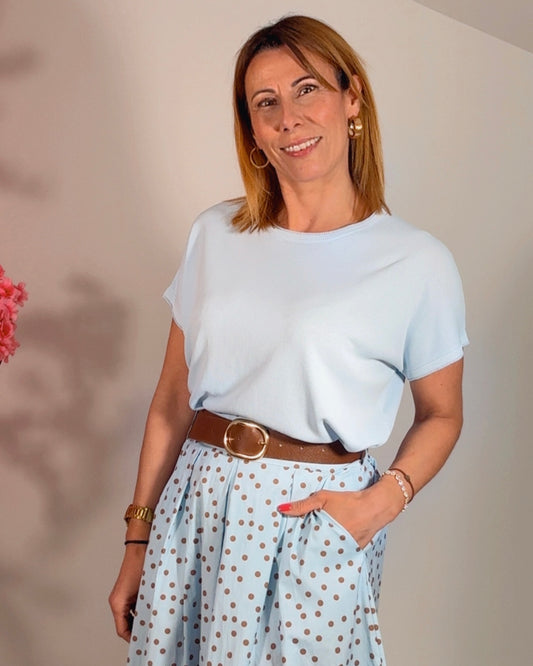 Falda lunares celeste