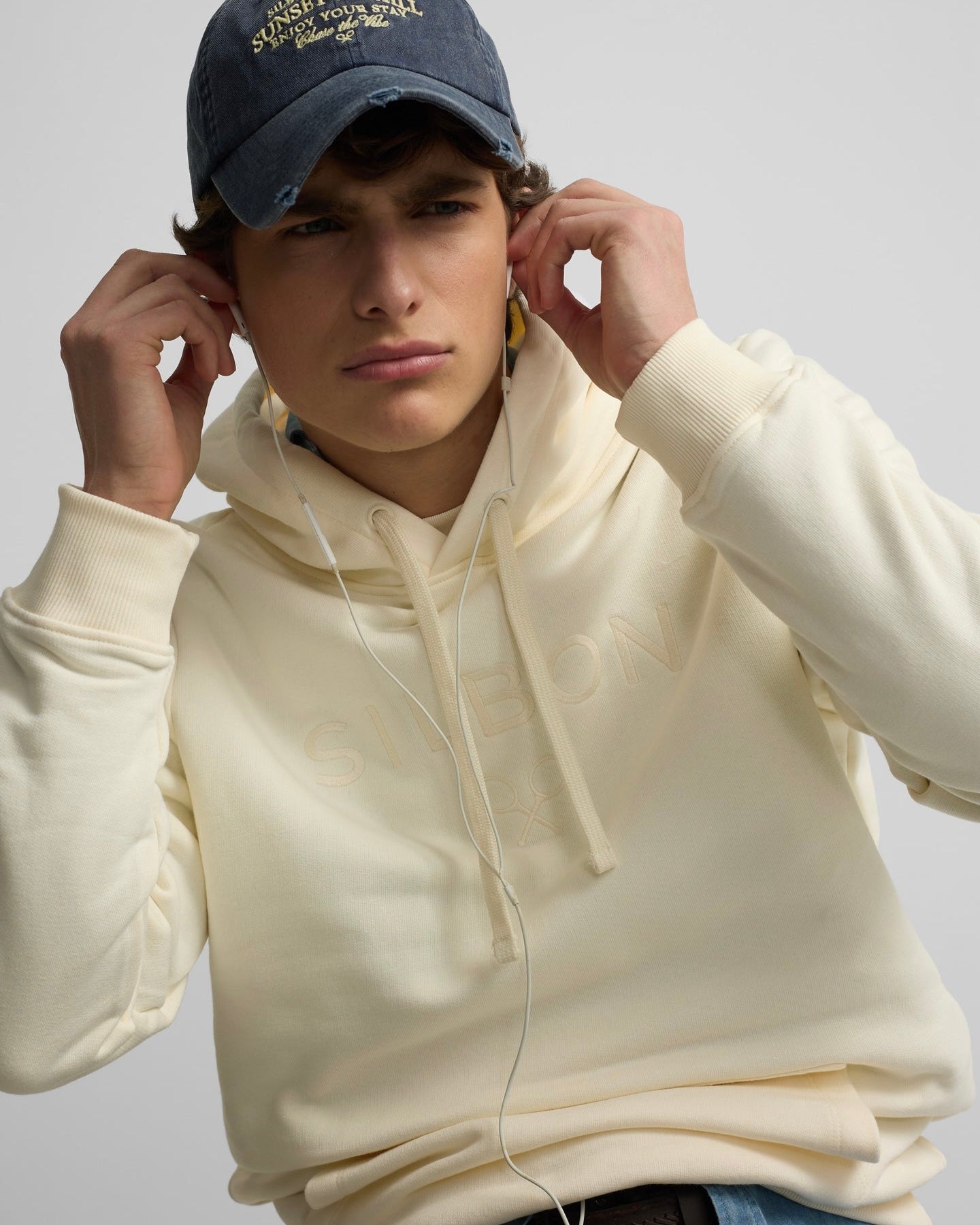 Sudadera capucha Silbon crema