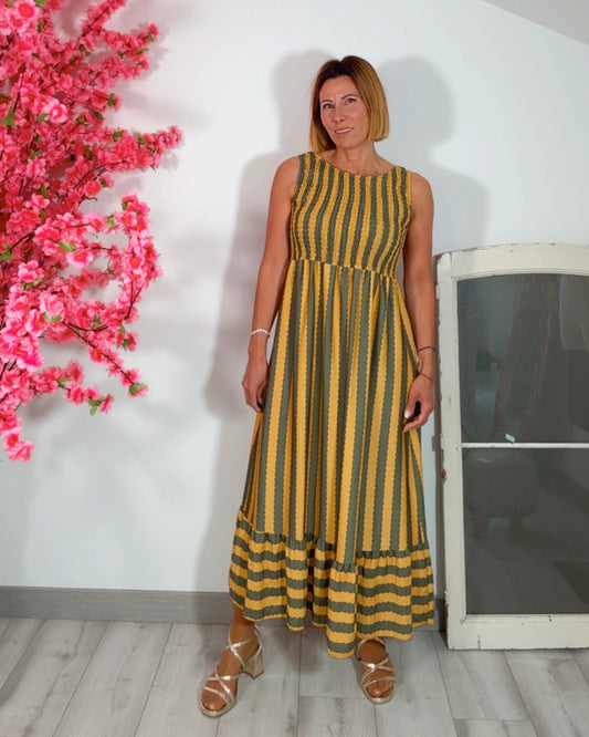 Vestido nido rayas ondulada