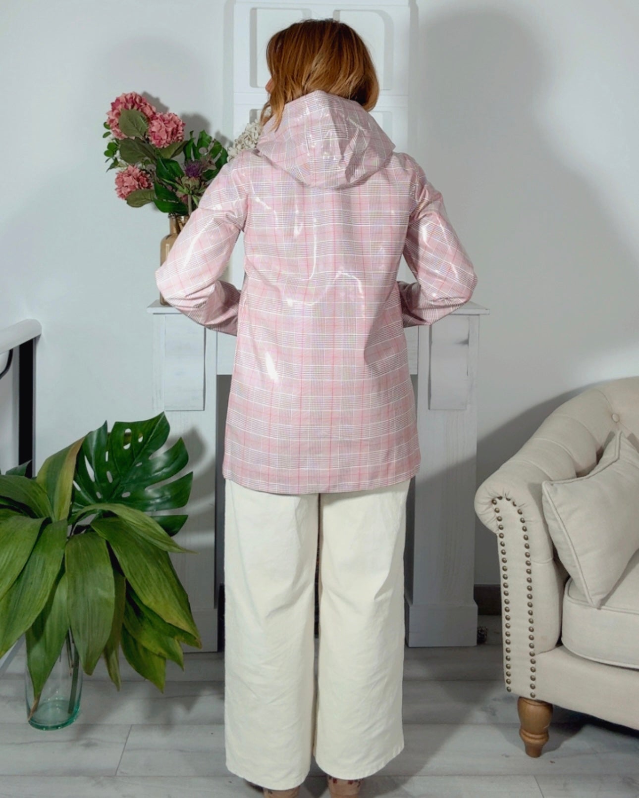 Chubasquero cuadros rosa
