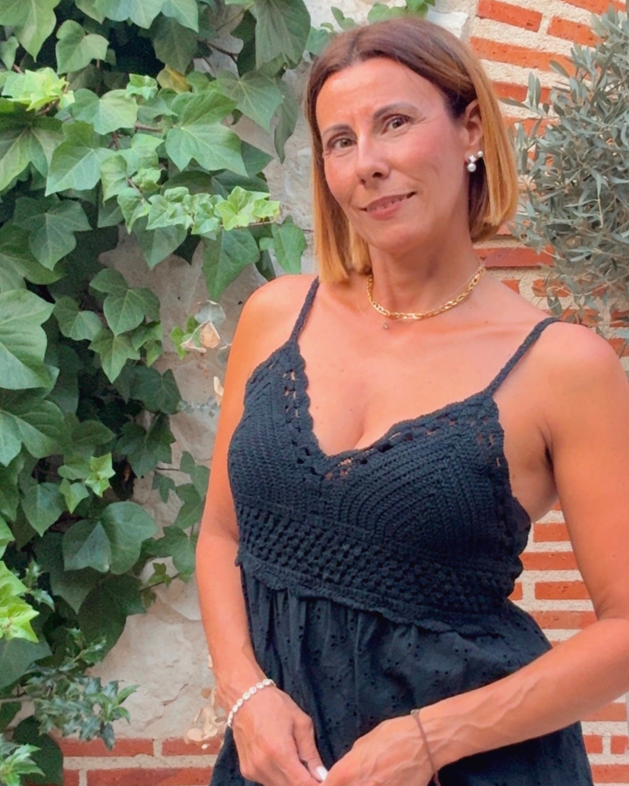 Vestido troquelado negro