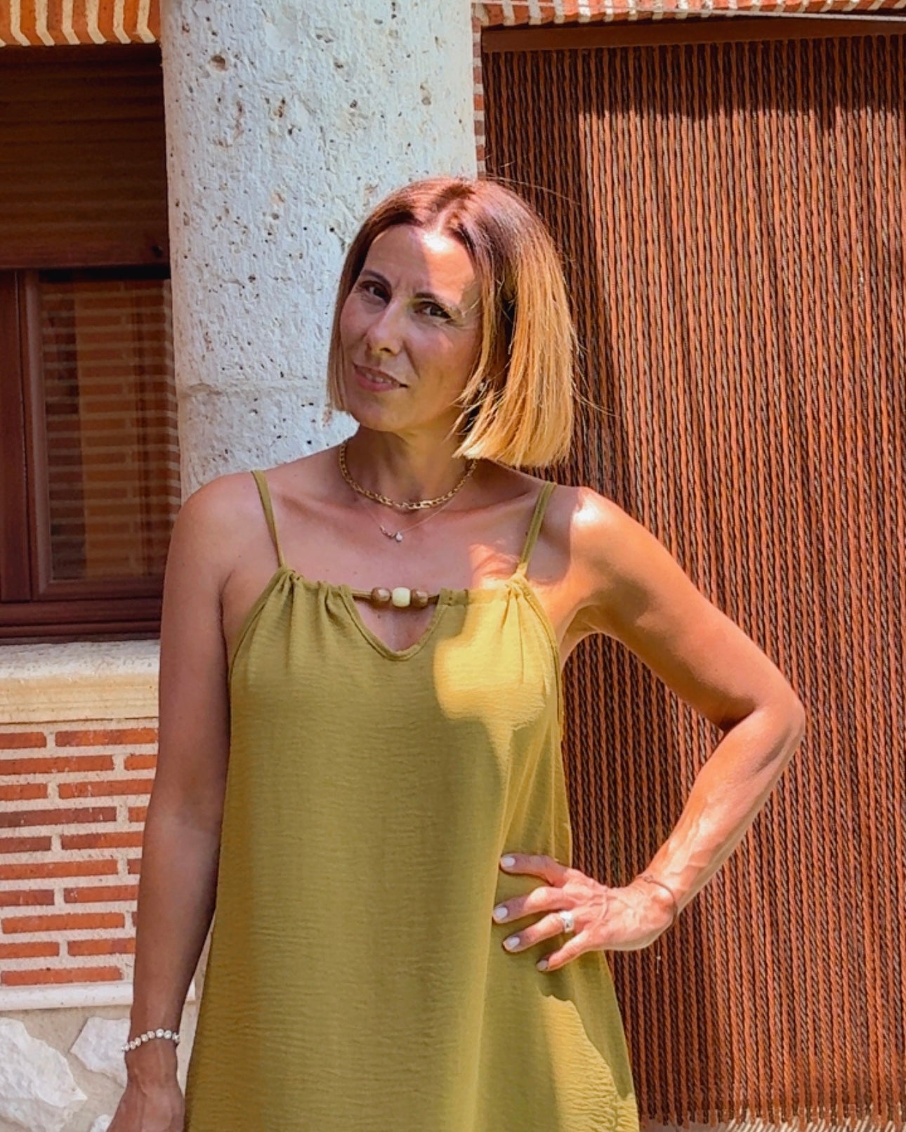 Vestido pistacho bolas