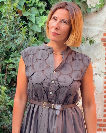 Vestido troquelado chocolate