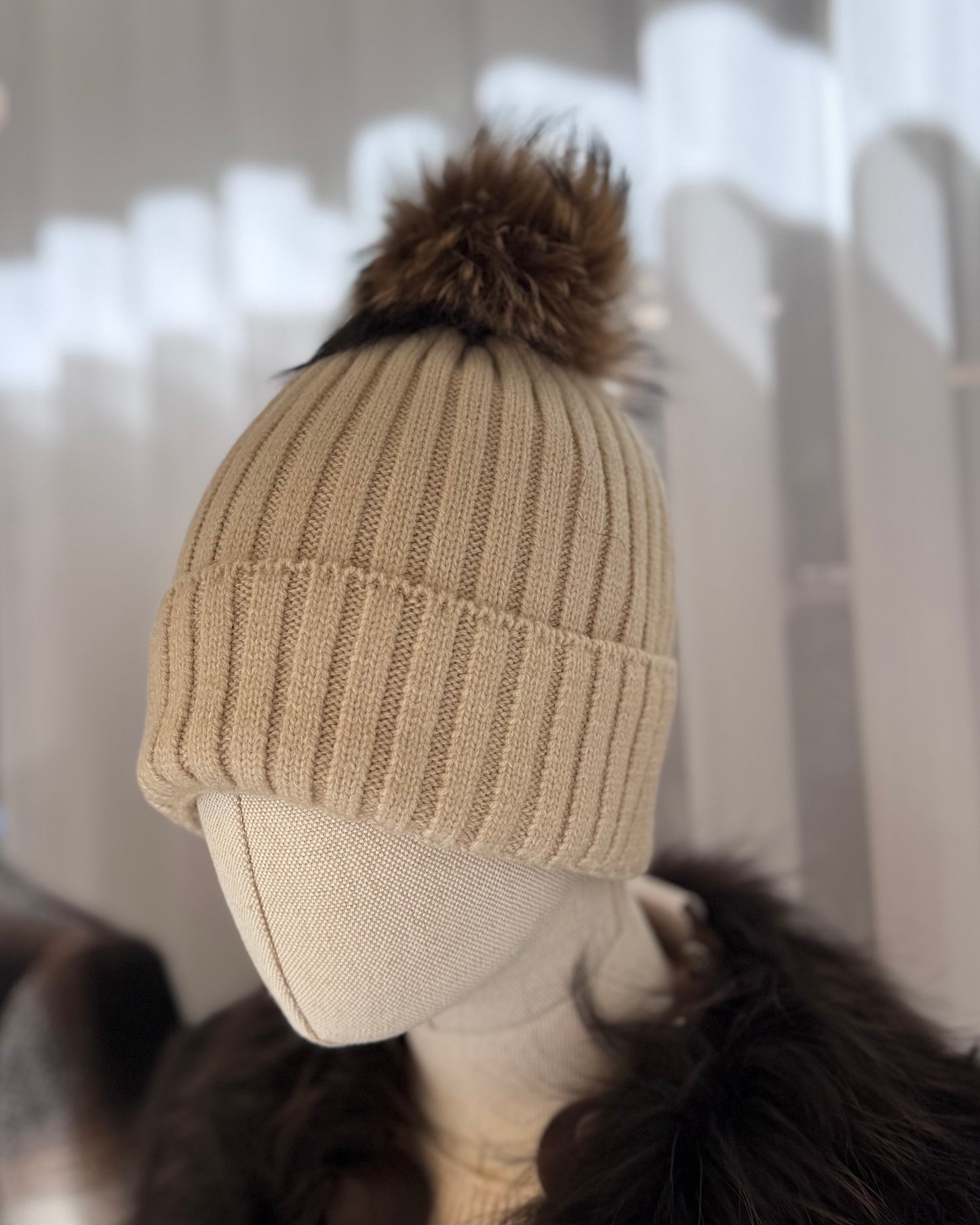 Gorro lana con pompon