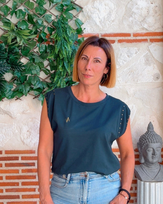 Camiseta Avore tachas antracita