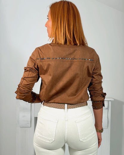 Camisa antelina tachas