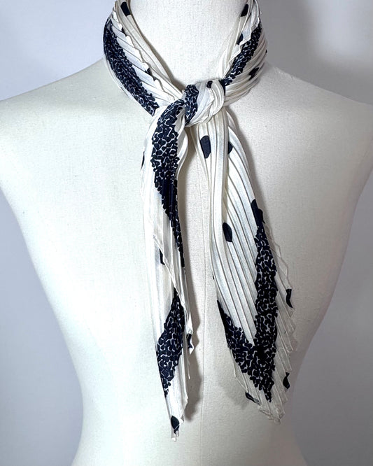 Pañuelo plisado Abril