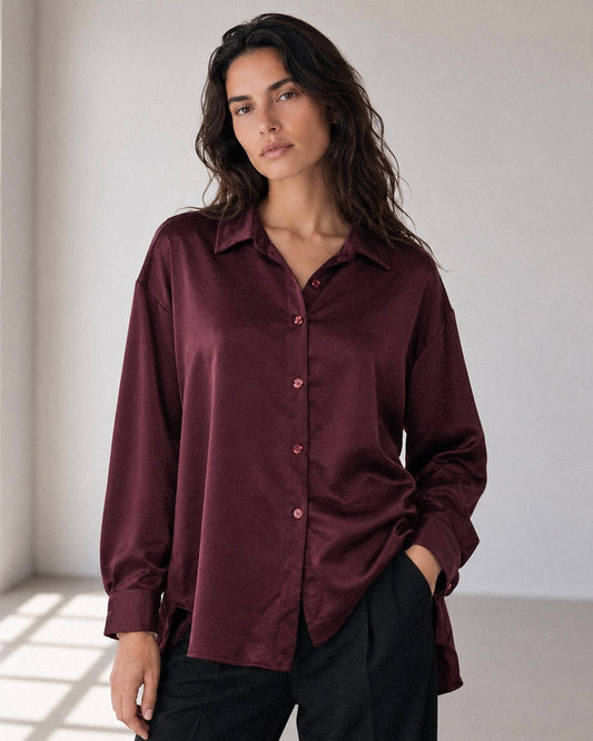 Blusa satinada Burdeos