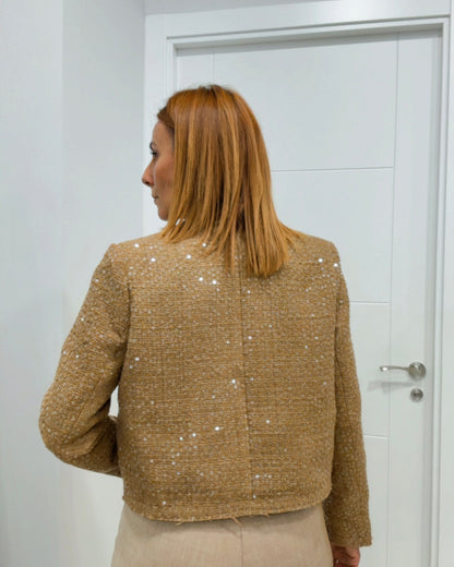 Chaqueta cropped lentejuela camel