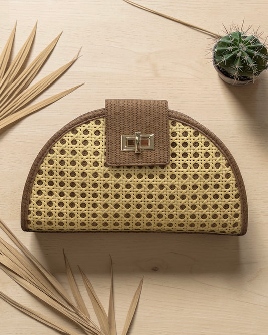 Bolso Clutch camel